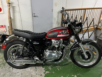 Ｗ８００　エンジンガード付