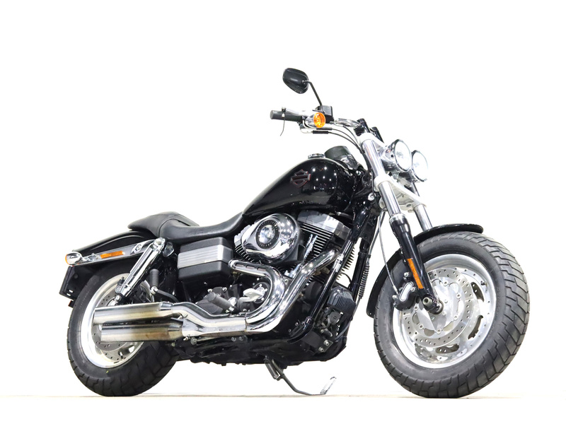 FXSB1690 ハンドル ハーレー 純正  バイク 部品 ソフテイル ブレイクアウト 幅840mm 電子スロットル用 1.25インチファットバー 車検 Genuine:22315849