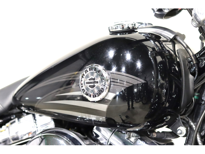 新古品【ハーレー】FXBR　タンク　#555 Yahoo!オークション -「ブレイクアウト」(ハーレーダビッドソン