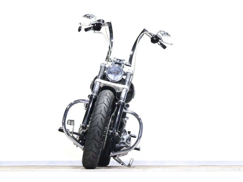 新古品【ハーレー】FXBR　タンク　#555 FXBR ブレイクアウト ThanderBike ストレッチタンク＆エアサス