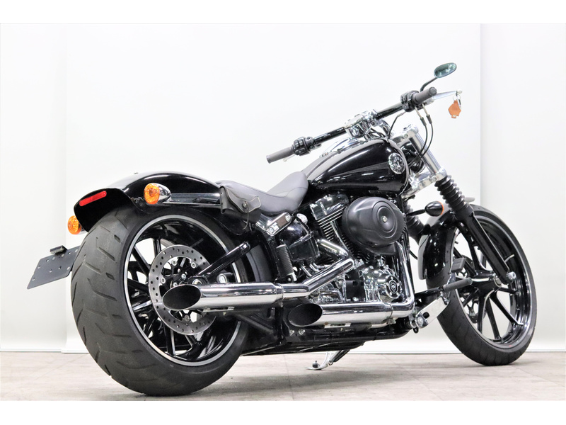 値下げしました！　中古　ハーレー　ツーリングモデル　純正 FXBBS SOFTAIL STREETBOB114/ハーレーダビッドソンの新車・中古