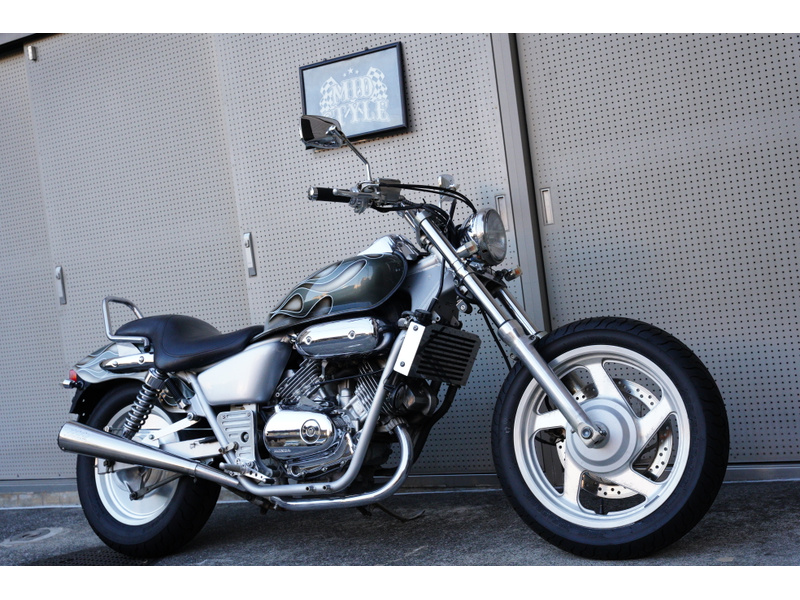 ホンダ Vツインマグナ (1042185) | 中古バイク・新車の事なら