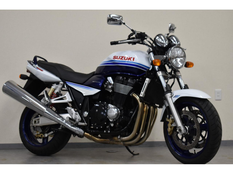 スズキ ＧＳＸ１４００ スペシャルエディション (1087939) | 中古バイク・新車の事ならバイクの窓口