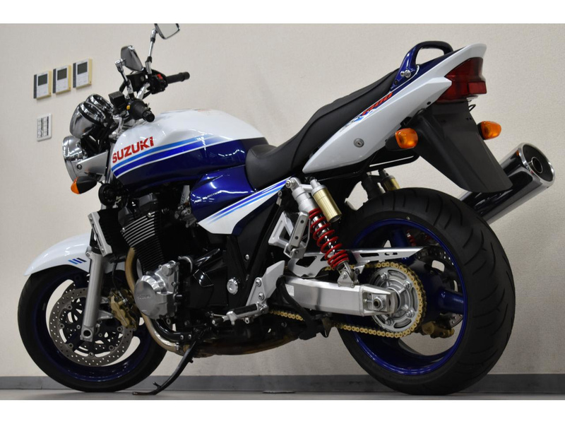 スズキ ＧＳＸ１４００ スペシャルエディション (1087939) | 中古バイク・新車の事ならバイクの窓口