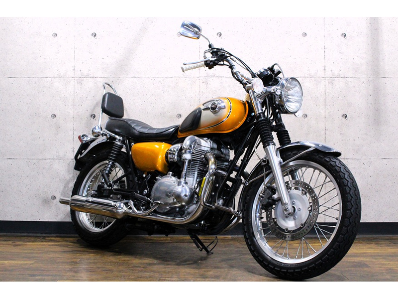カワサキ W800 (1099450) | 中古バイク・新車の事ならバイク