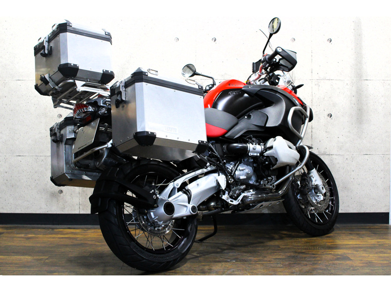 新品　R1200GSアドベンチャー ホワイトカウルセット BMW R1200GSアドベンチャー｜タイムガーデン｜新車