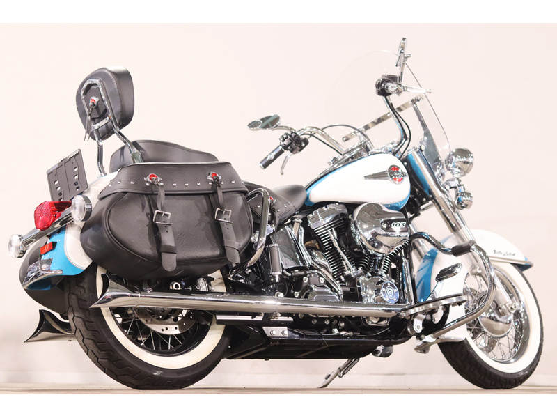 ハーレーヘリテイジ　FLSTC バックレスト＆ラゲッジキャリア ハーレーヘリテイジ FLSTC バックレスト＆ラゲッジキャリア