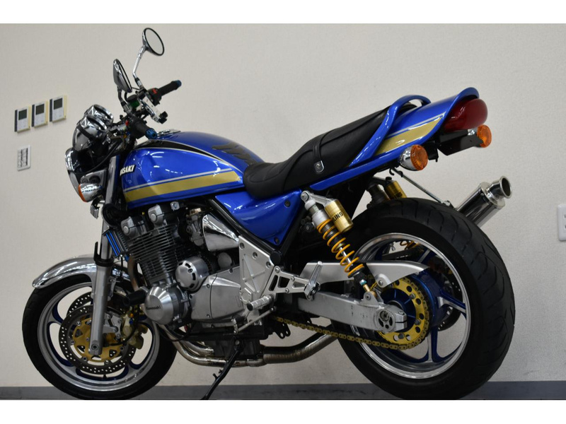 カワサキゼファー1100 カワサキ（KAWASAKI） ゼファー1100 | ZEPHYR 1100の型式