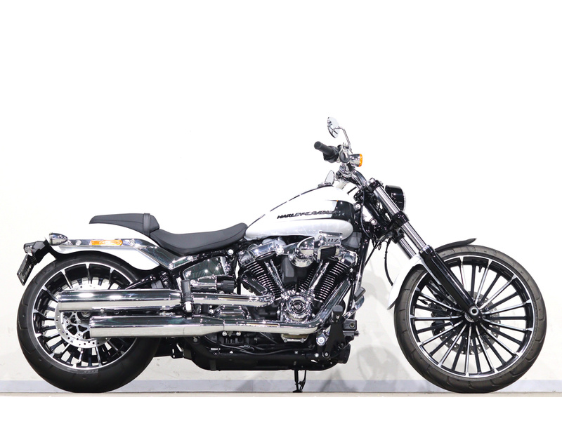 新古品【ハーレー】FXBR　タンク　#555 Yahoo!オークション -「ブレイクアウト fxbrs」(ハーレー