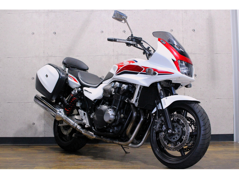 ホンダ CB1300スーパーツーリング (1146726) | 中古バイク・新車