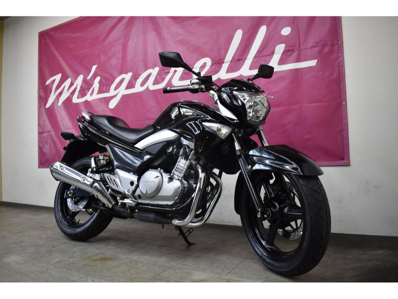 スズキ GSR250 (1148548) | 中古バイク・新車の事ならバイクの窓口