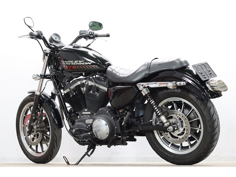 スポーツスター用 黒 XH-02-3007 XL883R 2011年式に使用 スポーツスター用 黒 XH-02-3007 XL883R 2011年式に使用 2011年式