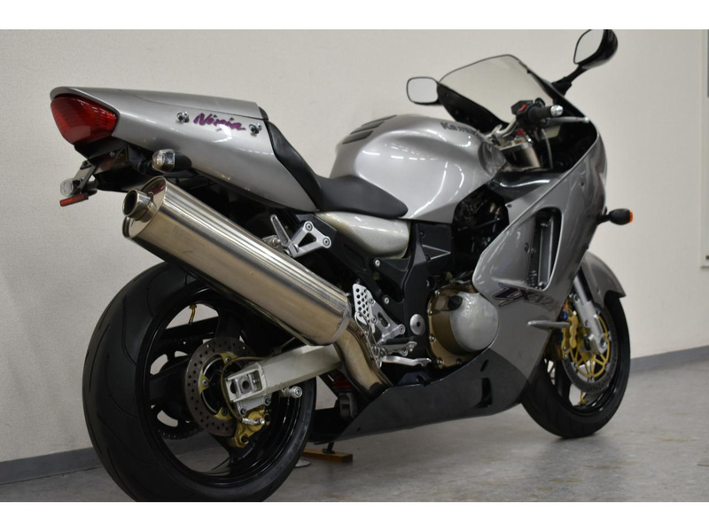 中古
折りたたみ自転車 黒 小径(used foldingbike) カワサキ ZX－12R (1159071) | 中古バイク・新車の事ならバイクの窓口