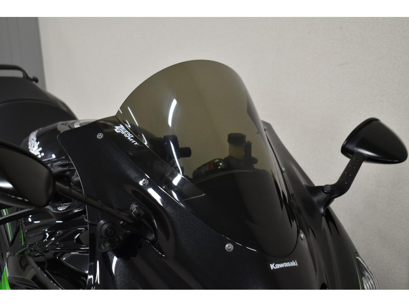 【中古】　IDOL BLACK solid 14ポンド Black Obsidian Mirror Stand Polished Altar Stone – Bliss