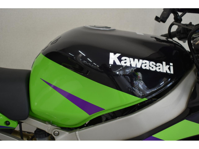 カワサキ ZX－9R (1165286) | 中古バイク・新車の事ならバイクの窓口