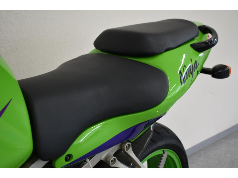 カワサキ ZX－9R (1165286) | 中古バイク・新車の事ならバイクの窓口