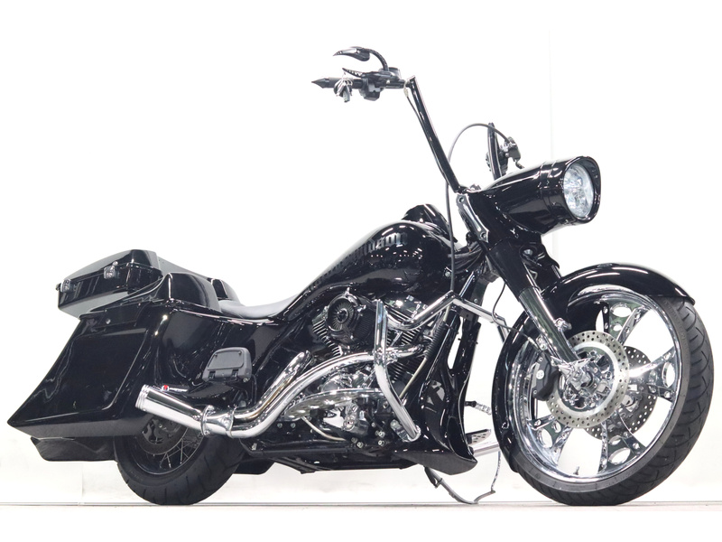 【ハーレー】1999年式 ロードキング ブラック仕様 これは私の1999年ロードキングクラシックです : r/Harley