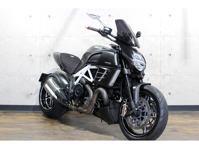 ドゥカティ ドゥカティ ディアベル AMG (1180941) | 中古バイク ドゥカティ ドゥカティ ディアベル AMG (1180941) | 中古バイク