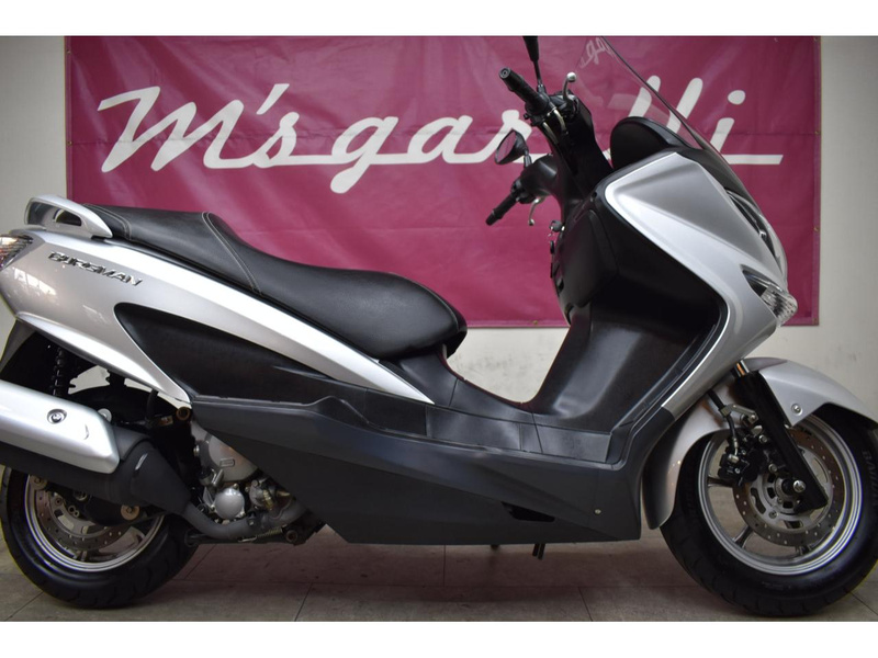 スズキ バーグマン200 (1188989) | 中古バイク・新車の事ならバイク