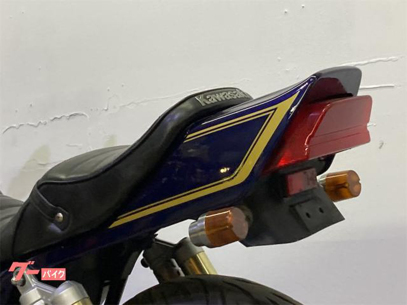カワサキ ZRX400 (1193228) | 中古バイク・新車の事ならバイクの窓口