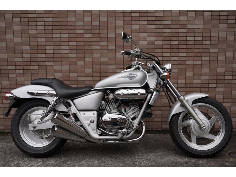 【横浜市緑区】HONDA V-TWINマグナ250【値引き可能】 ホンダ（HONDA） V-TWINマグナ 250cc 中古 3ヶ月保証 : バイク王通販