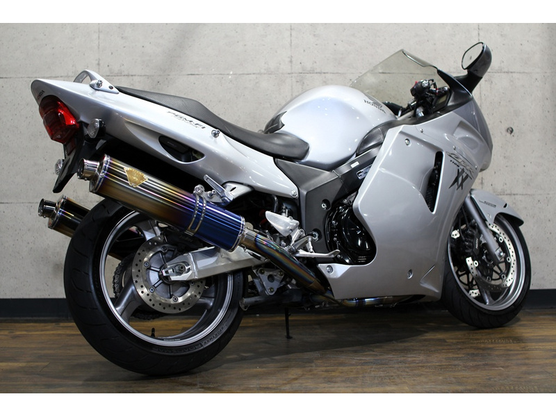ホンダ CBR1100XX スーパーブラックバード (1212066) | 中古 ホンダ CBR1100XX スーパーブラックバード (1212066) | 中古