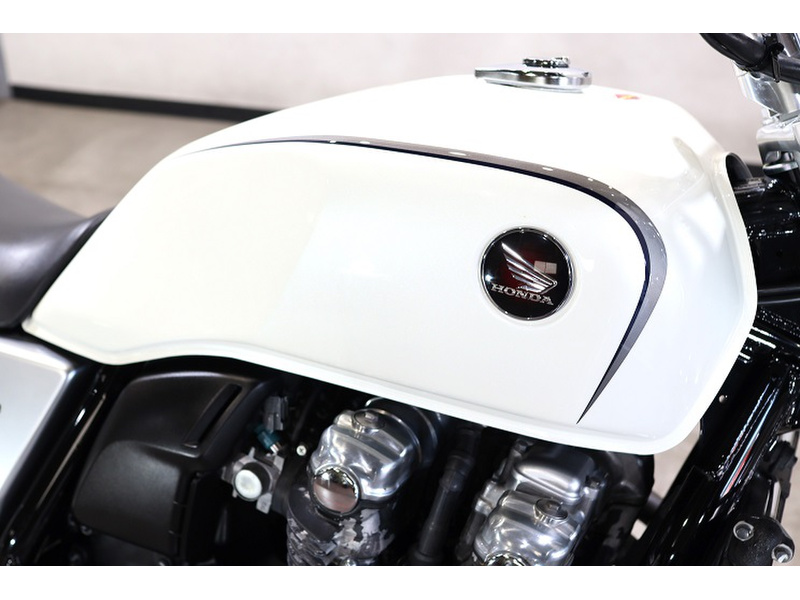 ホンダ CB1100 (1220516) | 中古バイク・新車の事ならバイクの窓口
