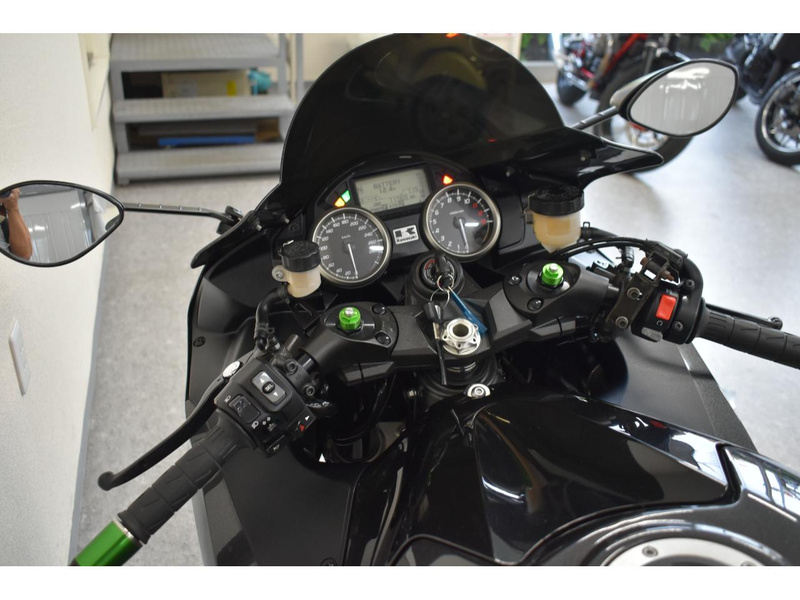 カワサキ ZX－14R ABS (1228187) | 中古バイク・新車の事なら