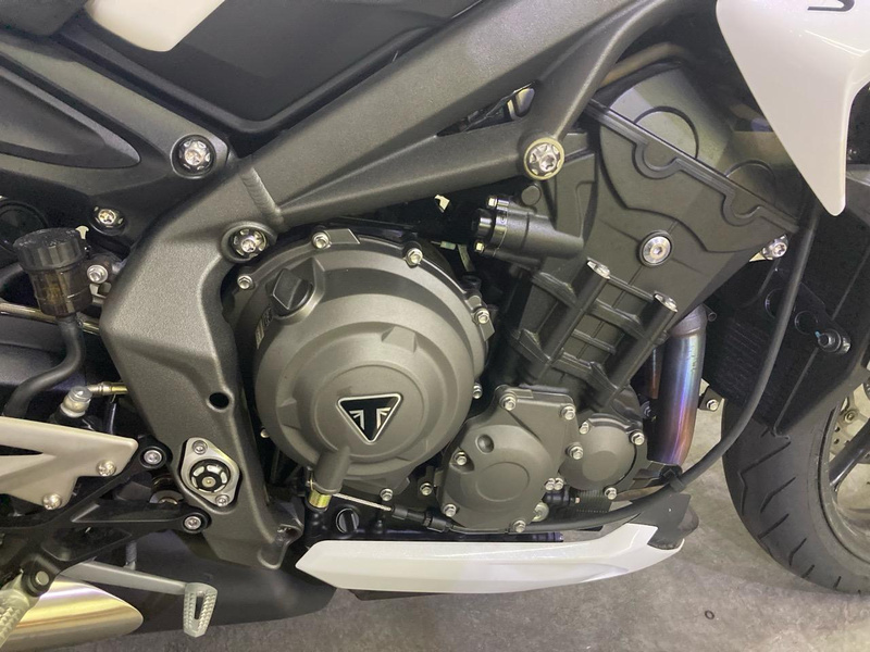 トライアンフ トライアンフ ストリートトリプル (1230216) | 中古
