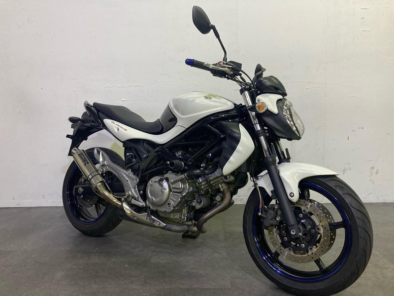 スズキ グラディウス400 (1236420) | 中古バイク・新車の事なら