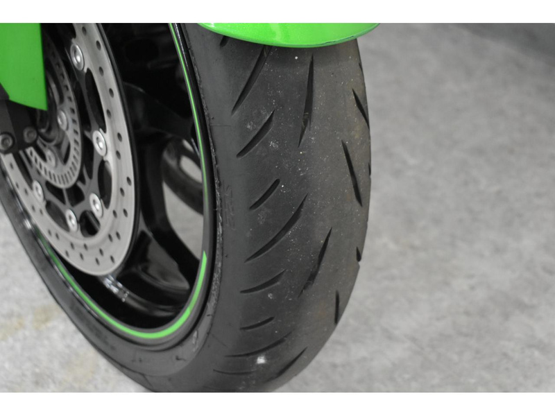 カワサキ Ninja ZX－14R OHLINS ED (1240393