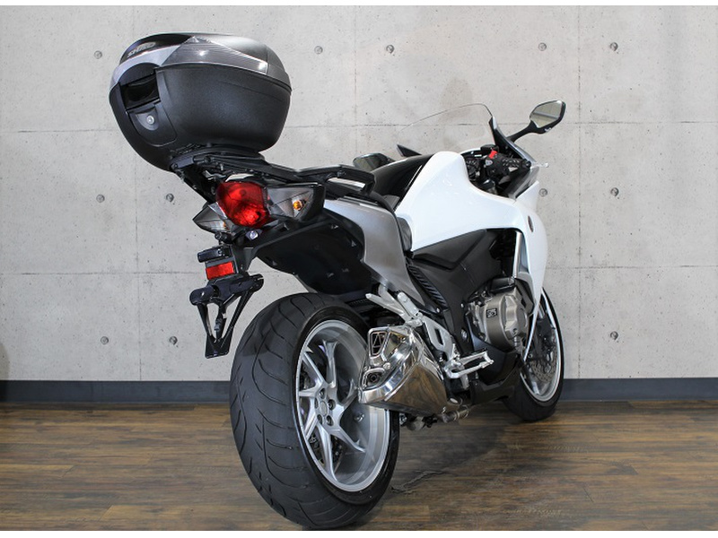 ｖｆｒ１２００ｆデュアルクラッチトランスミッション 8754 中古バイク 新車の事ならバイクの窓口