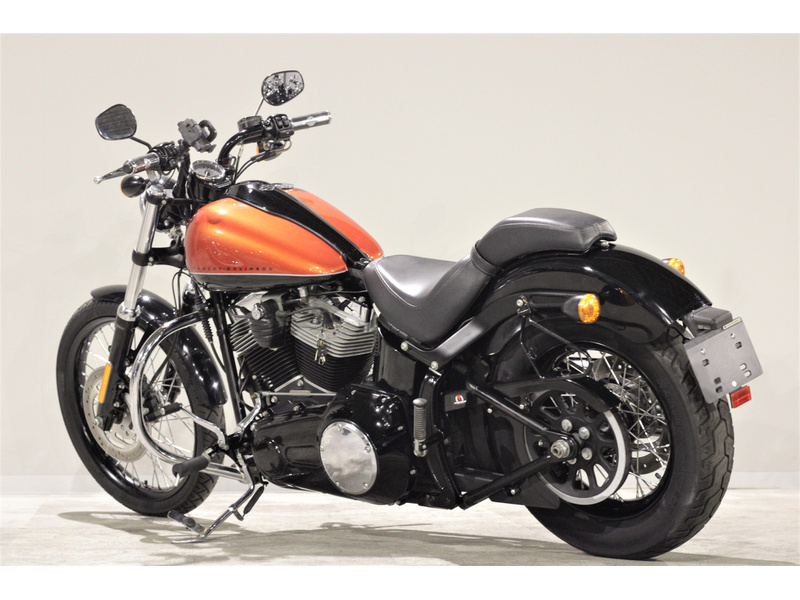 ◇ハーレーソフテイルFXSブラックライン用北米マフラー◇値下げ