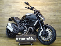 ドゥカティ　ＤＩＡＶＥＬ　Ｃｒｏｍｏ