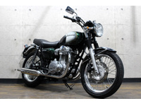Ｗ８００