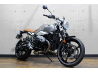 ＢＭＷ　Ｒ　ｎｉｎｅＴ　Ｓｃｒａｍｂｌｅｒ