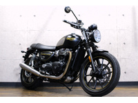 トライアンフ　ストリートツイン