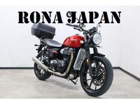 トライアンフ　ストリートツイン