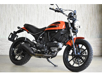 ドゥカティスクランブラーＳｉｘｔｙ２