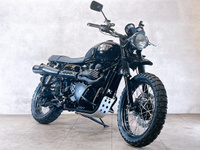 トライアンフ　スクランブラー