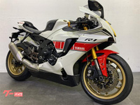 ＹＺＦ－Ｒ１