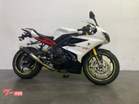 トライアンフ　デイトナ６７５Ｒ