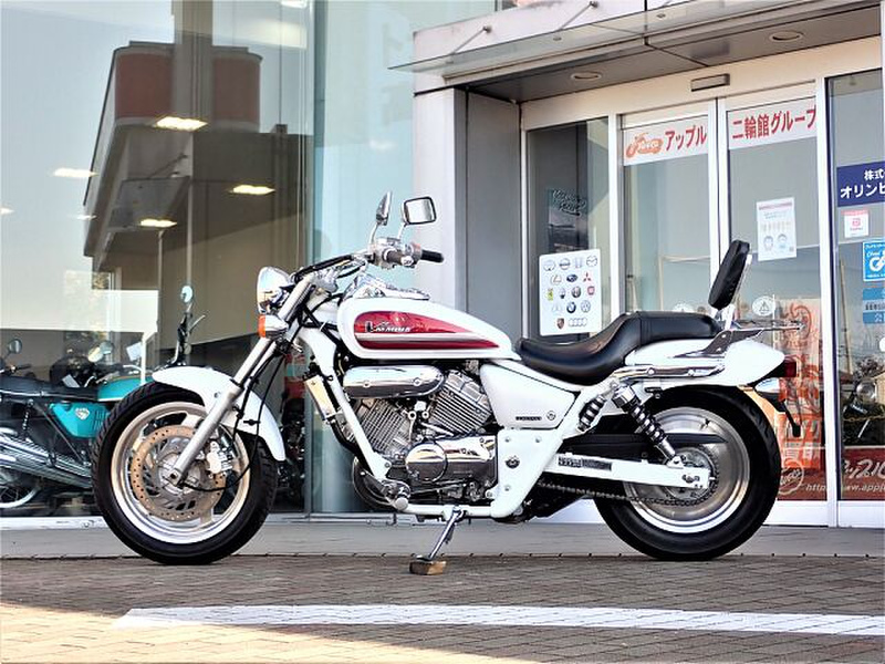 セール中 ホンダ マグナ250 白