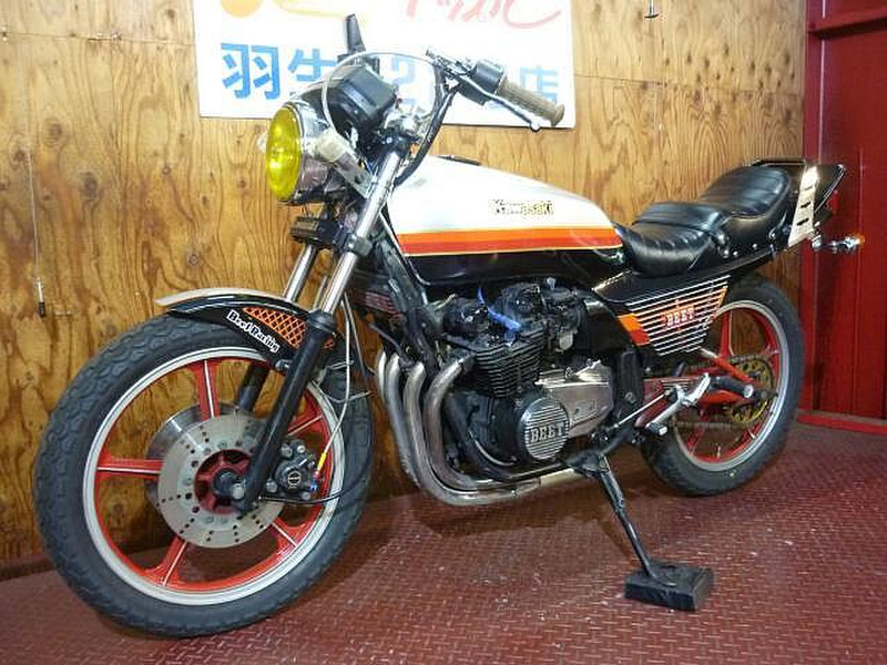 Z400GP 燃料タンク Z400GPガソリンタンク。