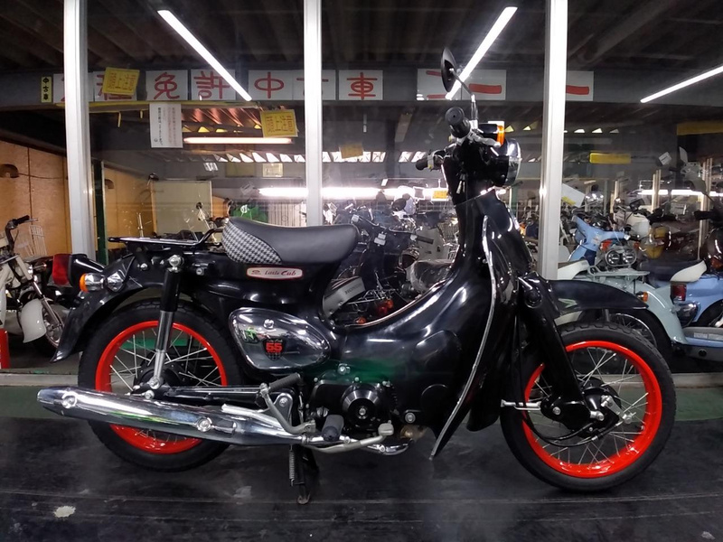 リトルカブ コンパクトな原付バイク「リトルカブ」にスペシャルカラーを追加し限定