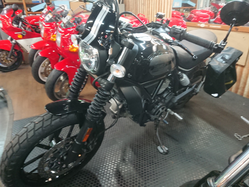 ドゥカティ ドゥカティ スクランブラーSixty2 (1097618) | 中古