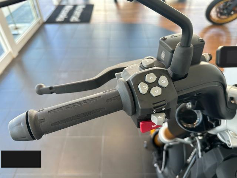BMW BMW CE02 認定中古車 (1076839) | 中古バイク BMW BMW CE02 認定中古車 (1076839) | 中古バイク