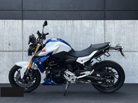 ＢＭＷ　Ｆ９００Ｒ　スタンダード