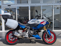 ＢＭＷ　Ｆ９００ＸＲ　プレミアムライン