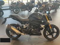 ＢＭＷ　Ｇ３１０Ｒ